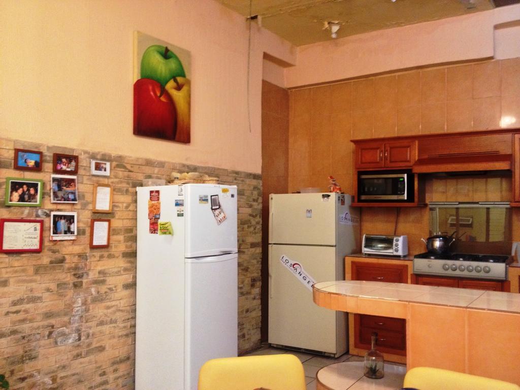 Residencia Los Angeles Bed & Breakfast Guadalajara Exterior photo